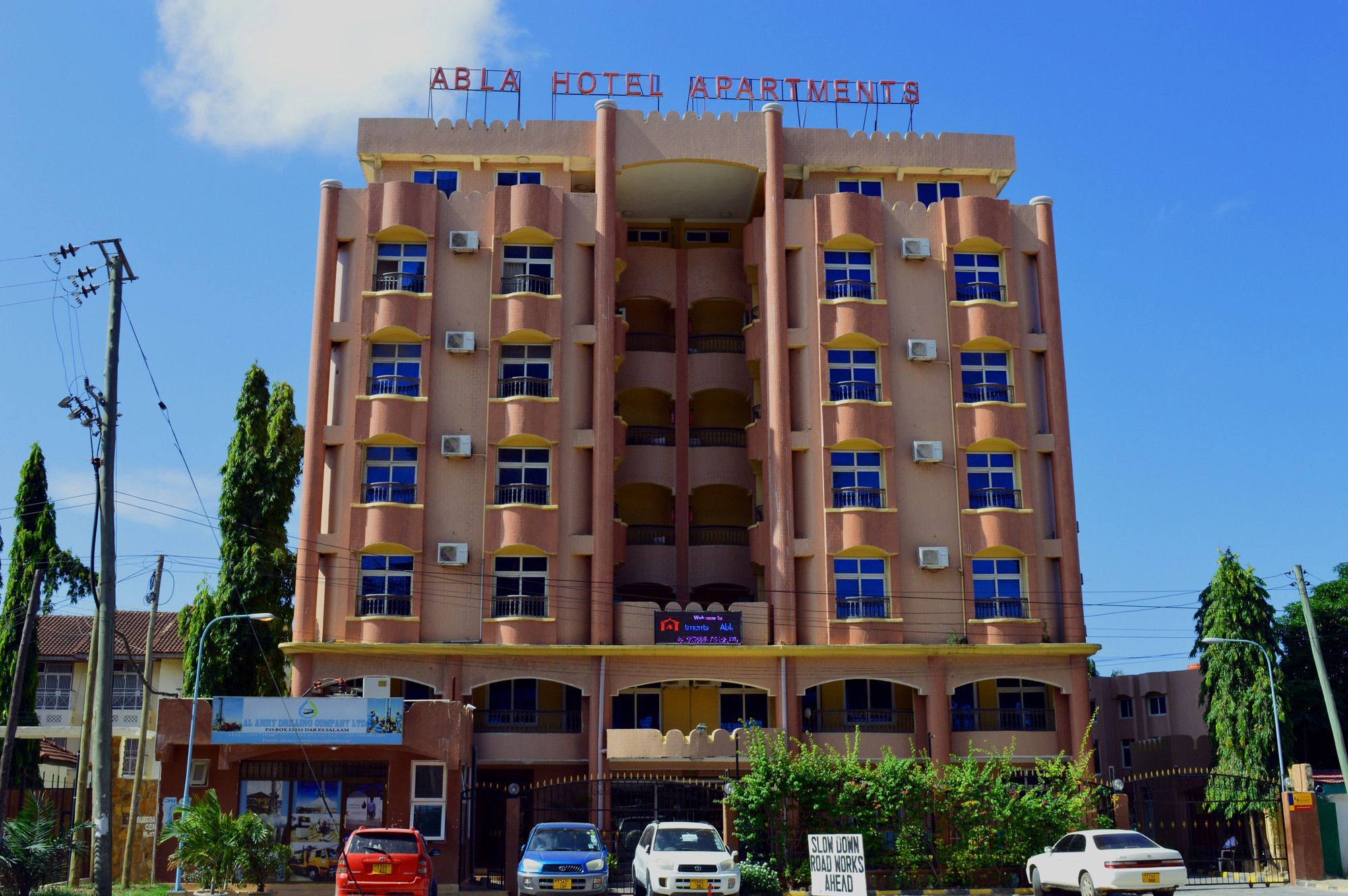 Abla Hotel Apartments Dár Al-Szalám Kültér fotó